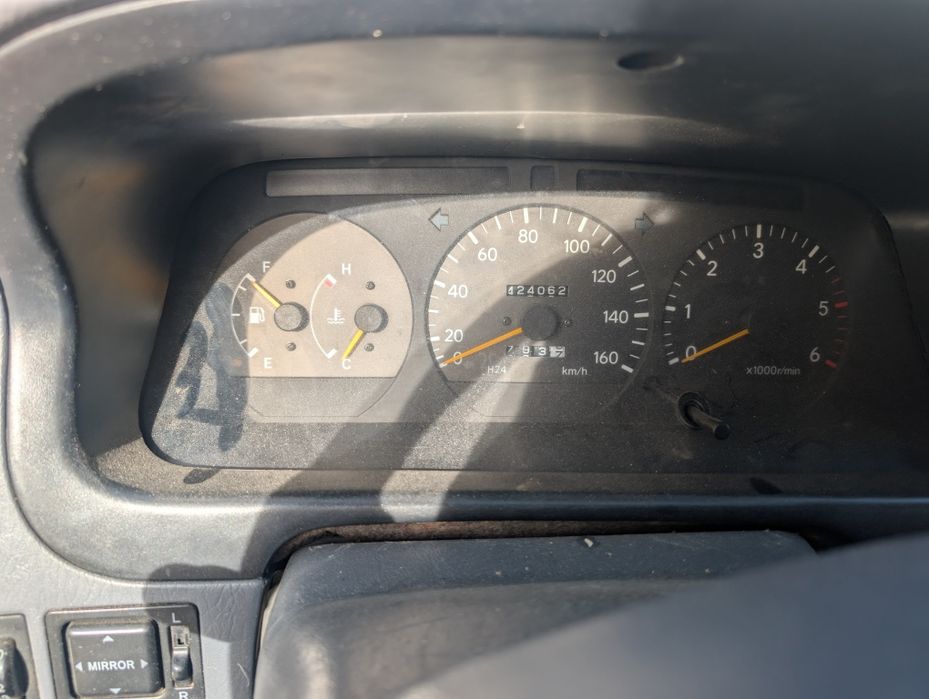 Toyota Hiace H24 1999
