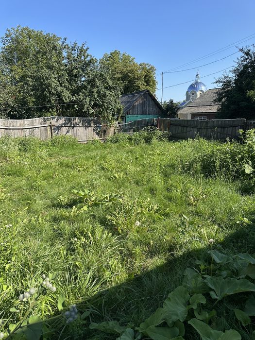 Продаж будинку та присадибної ділянки у с. Миклашів