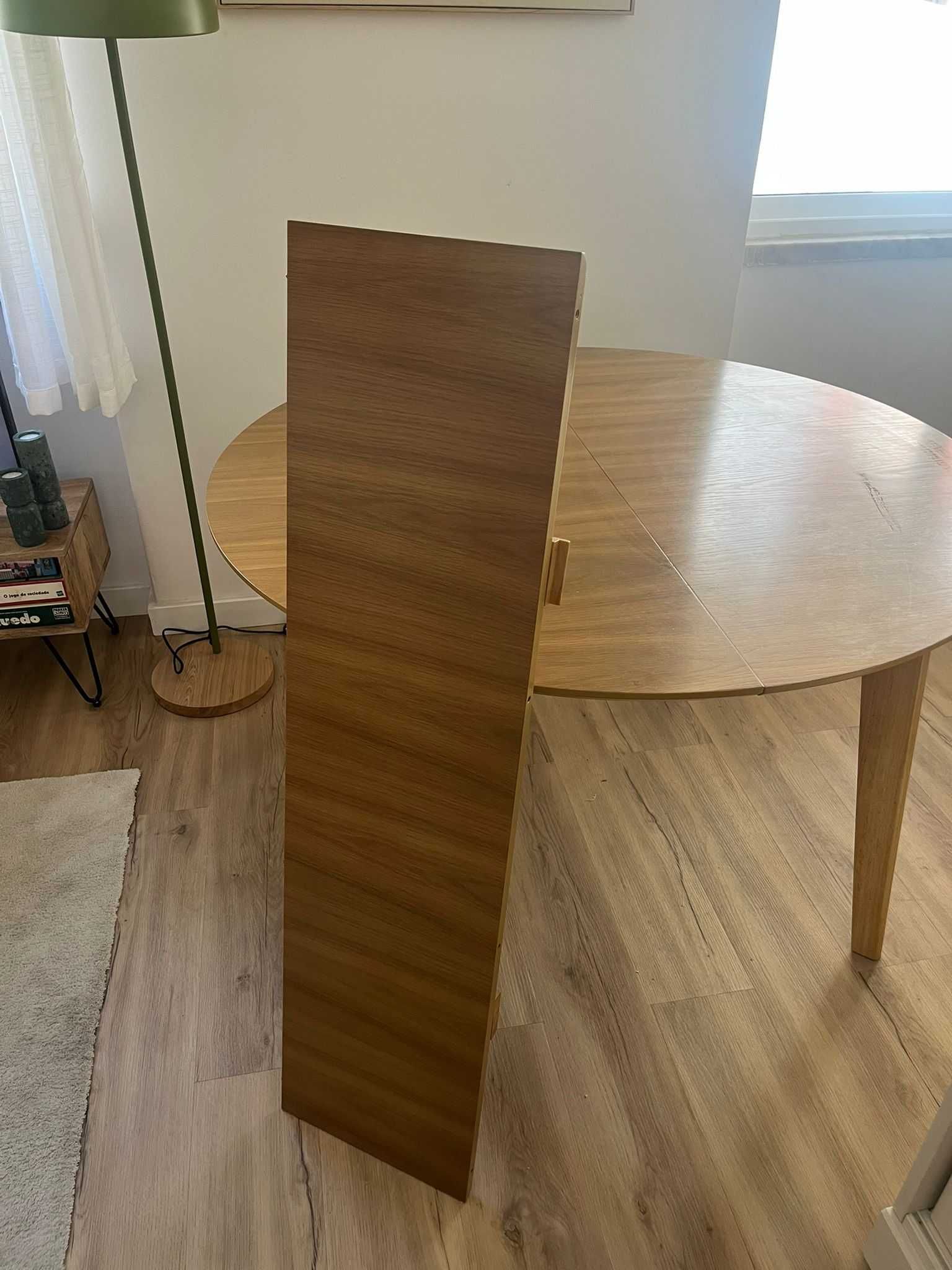 Mesa de jantar extensivel