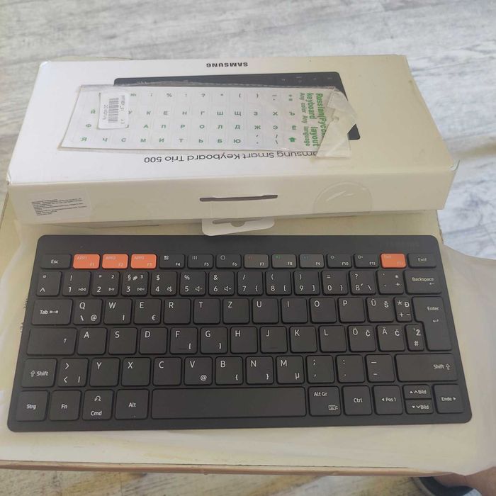 БЕЗДРОТОВА Samsung Trio 500