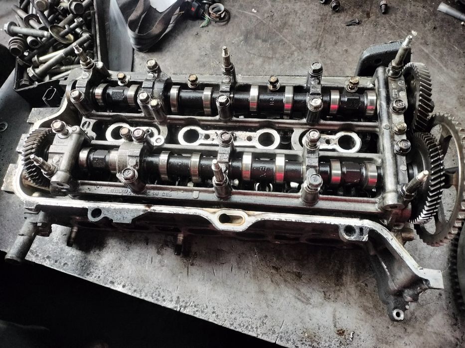 Głowica honda 2.2 n22a2