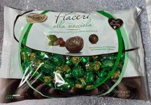 Цукерки Socado Piaceri nocciola з молочного шоколаду з фундуком 1кг