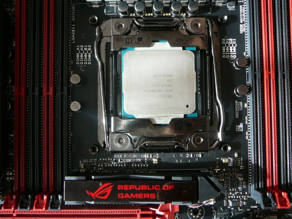 Комплект Asus Rampage 5 Extreme Intel Xeon E5-2676v3, X99, LGA2011