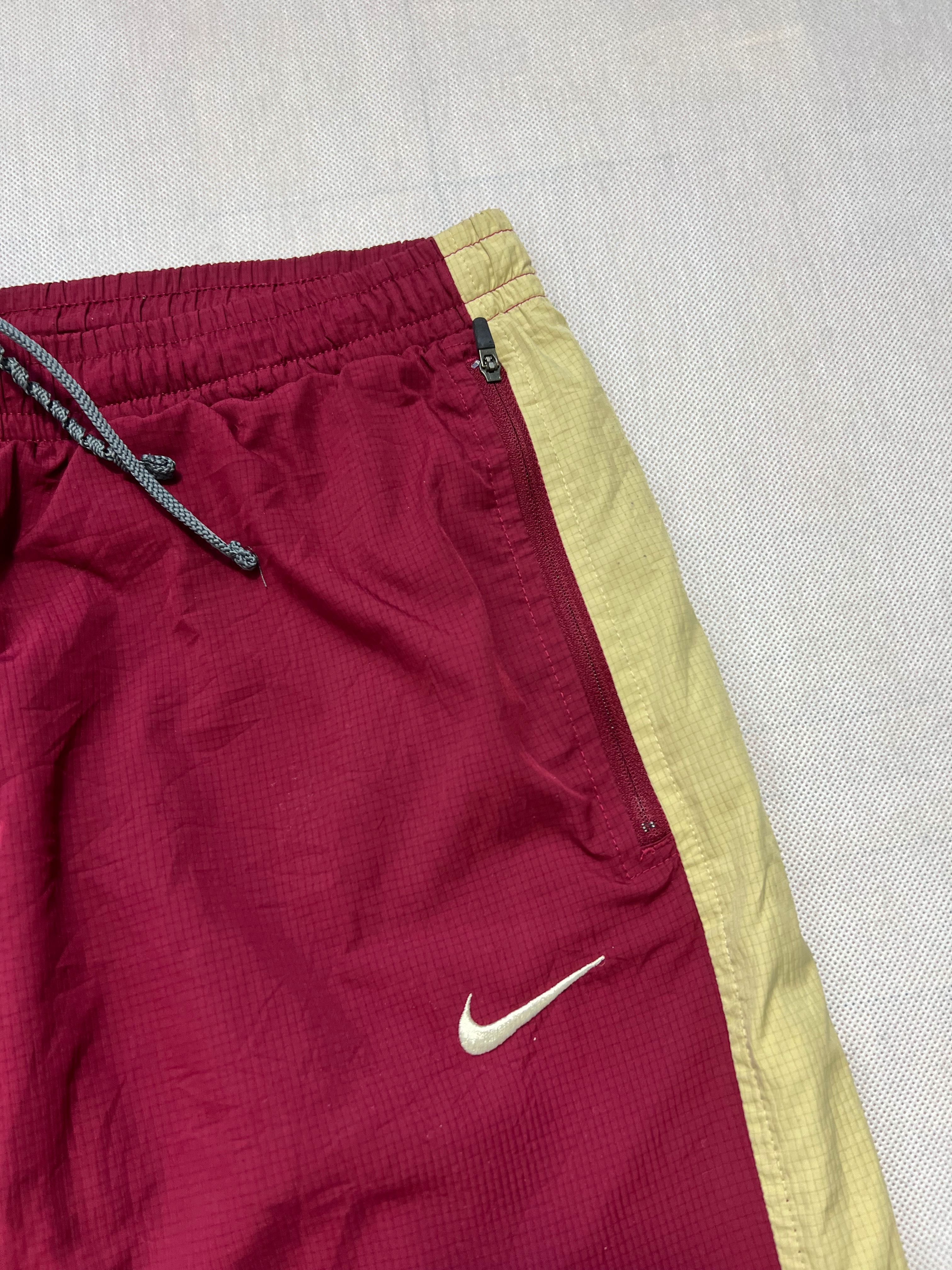 Spodnie Nike small logo swoosh great color
