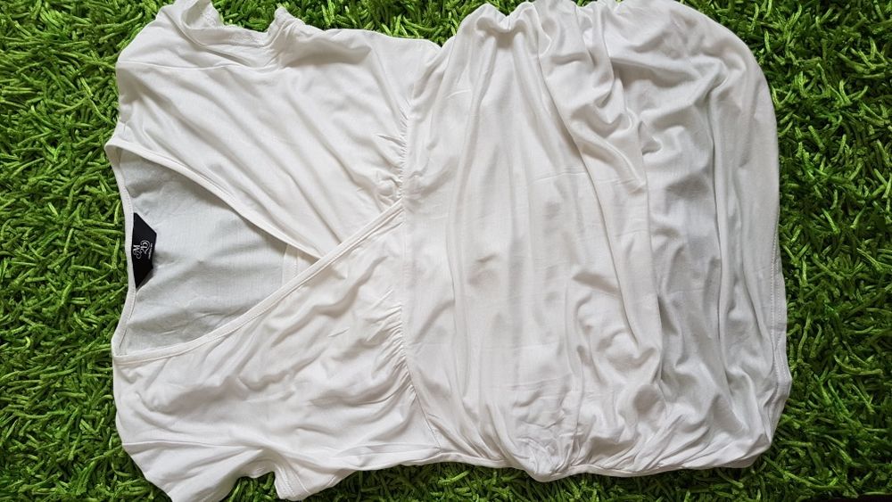 Bluzka ciążowa z krótkim rękawkiem na lato, S