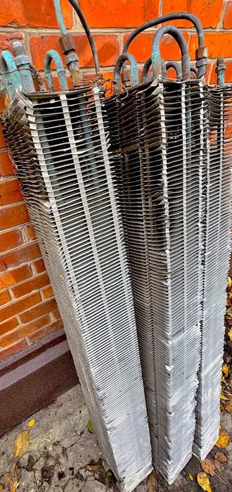 Промислові теплообмінники • Радіатори холодильні Б/у