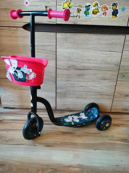 Hulajnoga dla dziewczynki