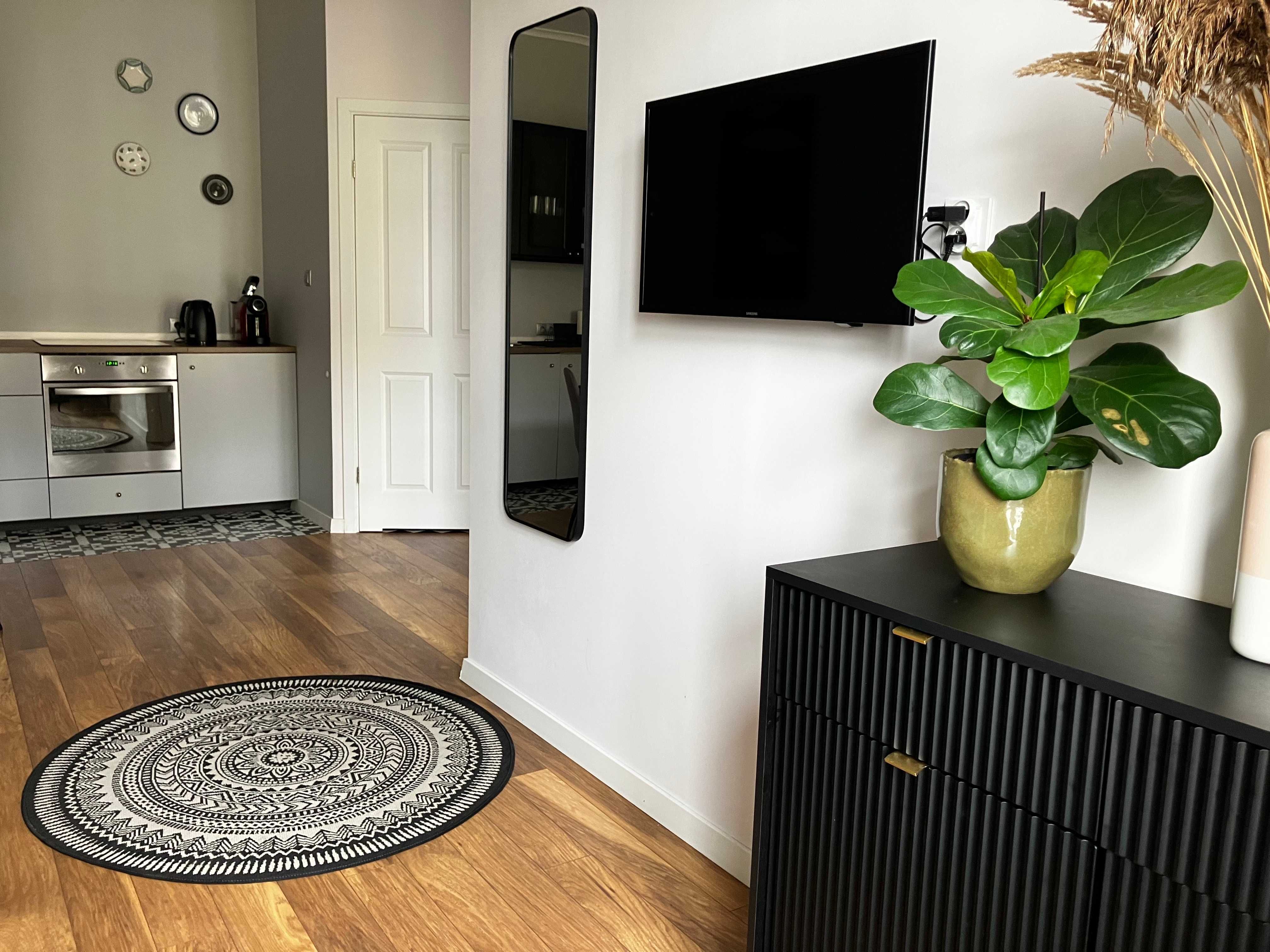 ## CENTRUM Sopotu, 200m Monciak, 10min molo, apartament dla 1-4 os. ##