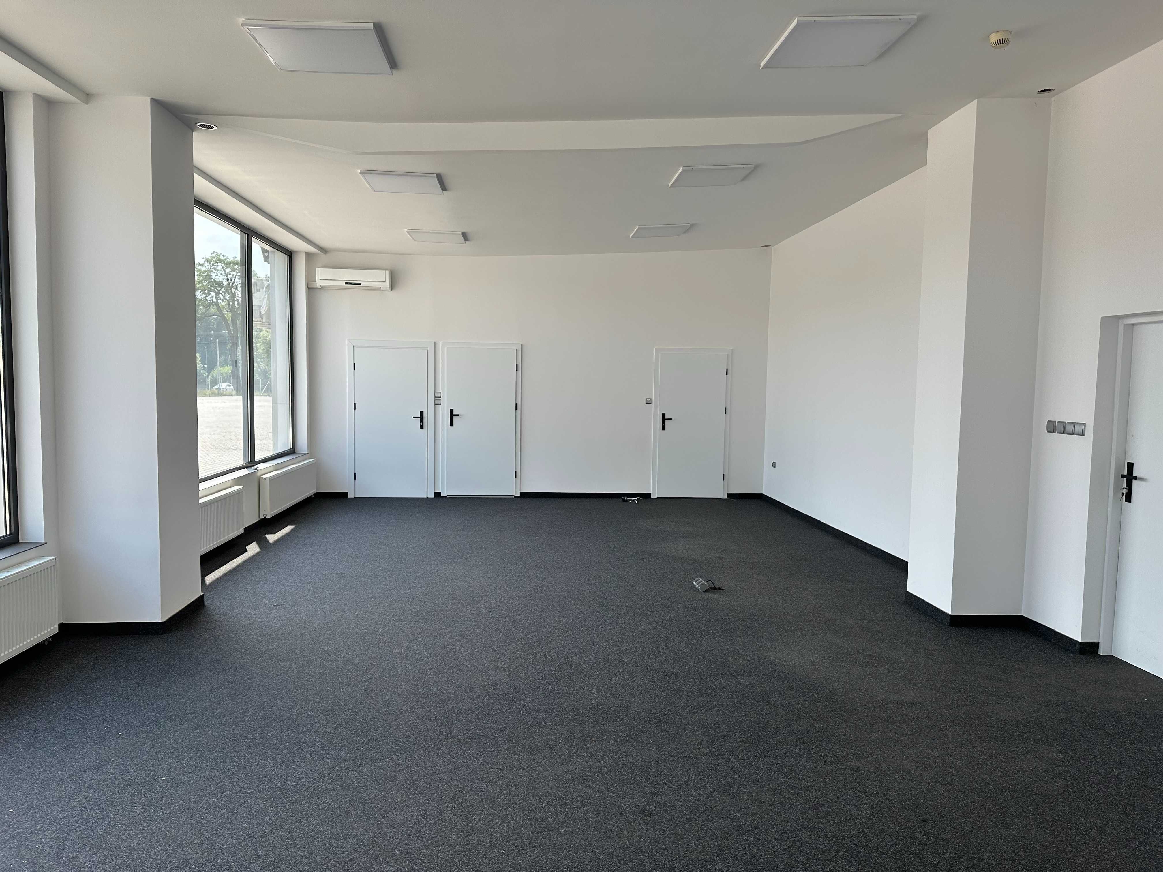 Wynajmę 2 hale 1170 m2 i teren 7000 m2 przy trasie Łódź Wrocław FV.