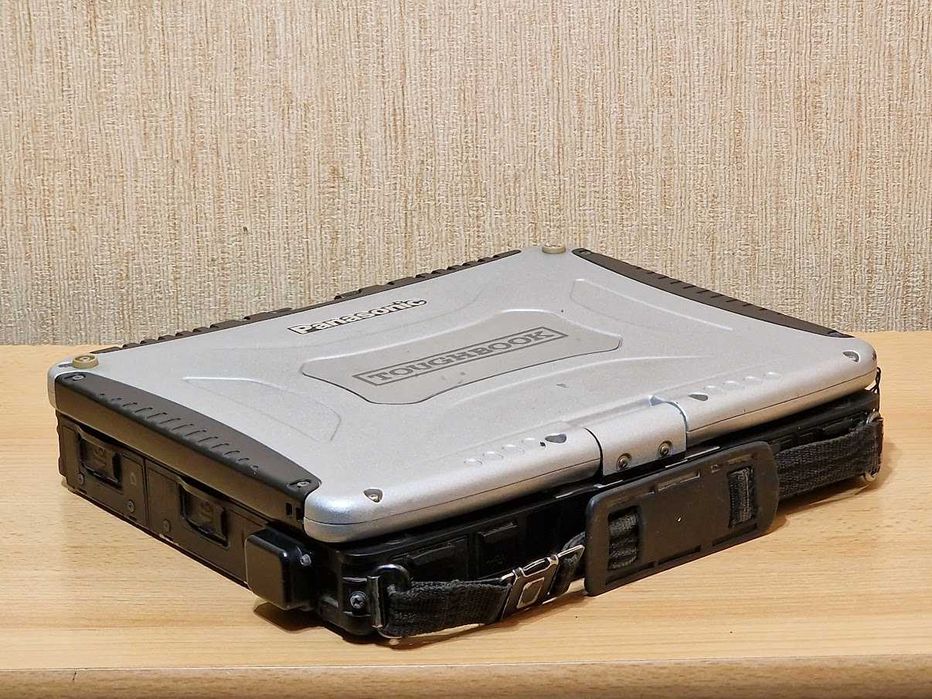 Захищений ноутбук-трансформер Panasonic TOUGHBOOK Найкращій військовим