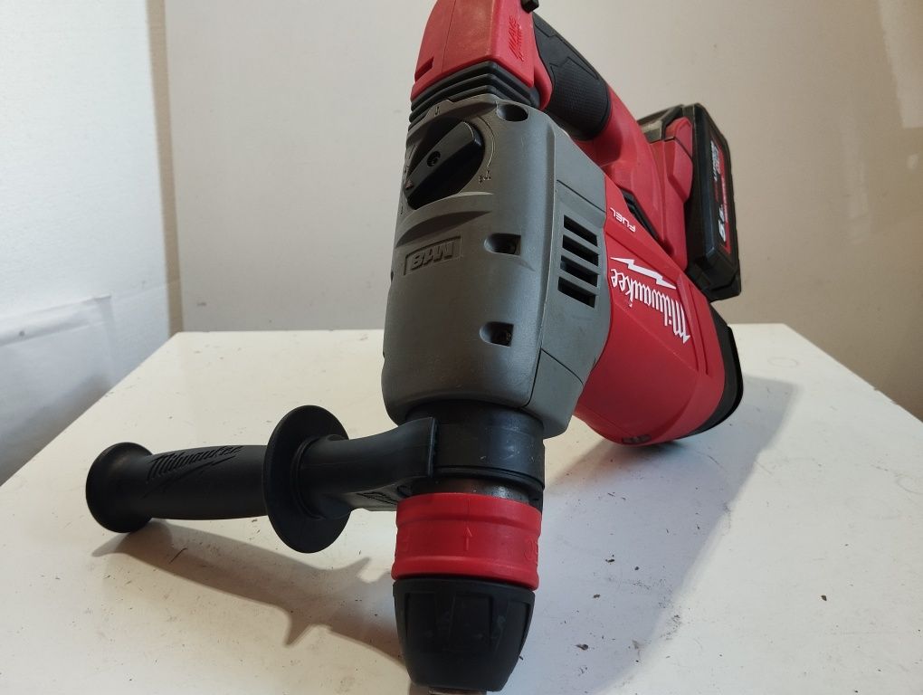 Milwaukee M18 CHPX młotowiertarka udarowa SDS-PLUS młot z podkuwaniem