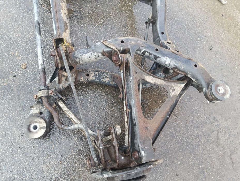 Wózek Zawieszenia Tył Sanki Audi Q7 4L kompletny Belka  Zwrotnice