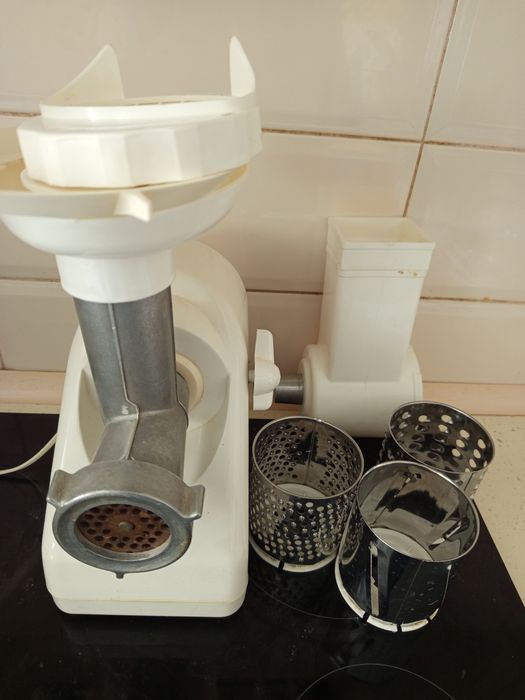 Мясорубка овочерізка