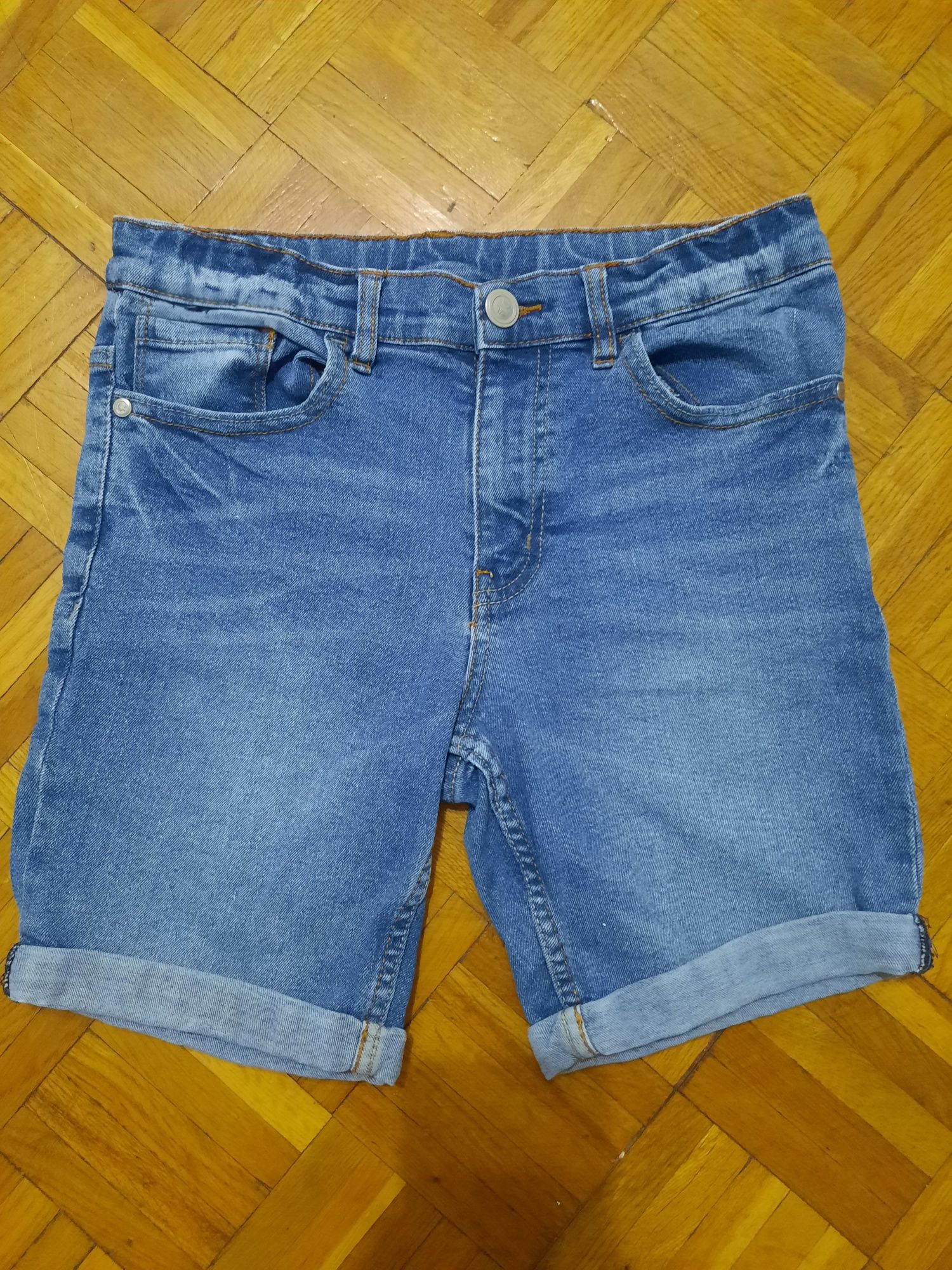 Spodenki jeans 146