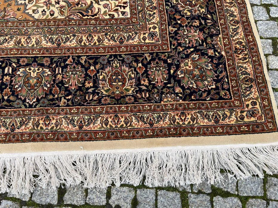 Jak nowy kaszmirowy pers Indo-Sarouck 375x255 galeria 27 tys