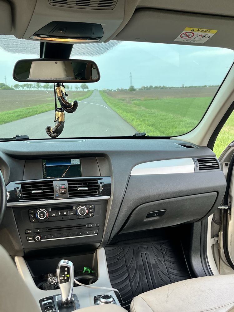 Bmw X3 F25.