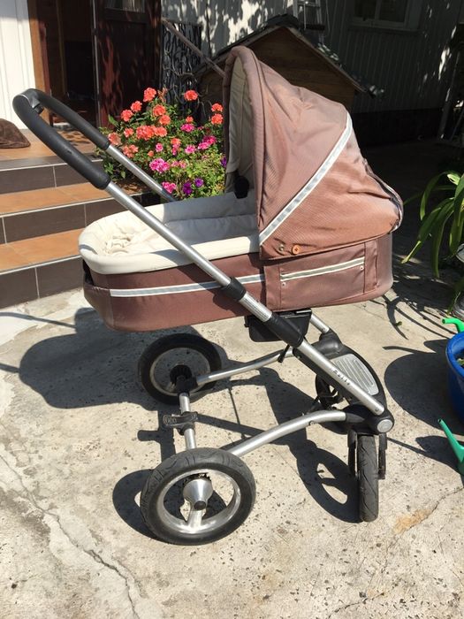 Продам коляску Мутси (mutsy) 2в1