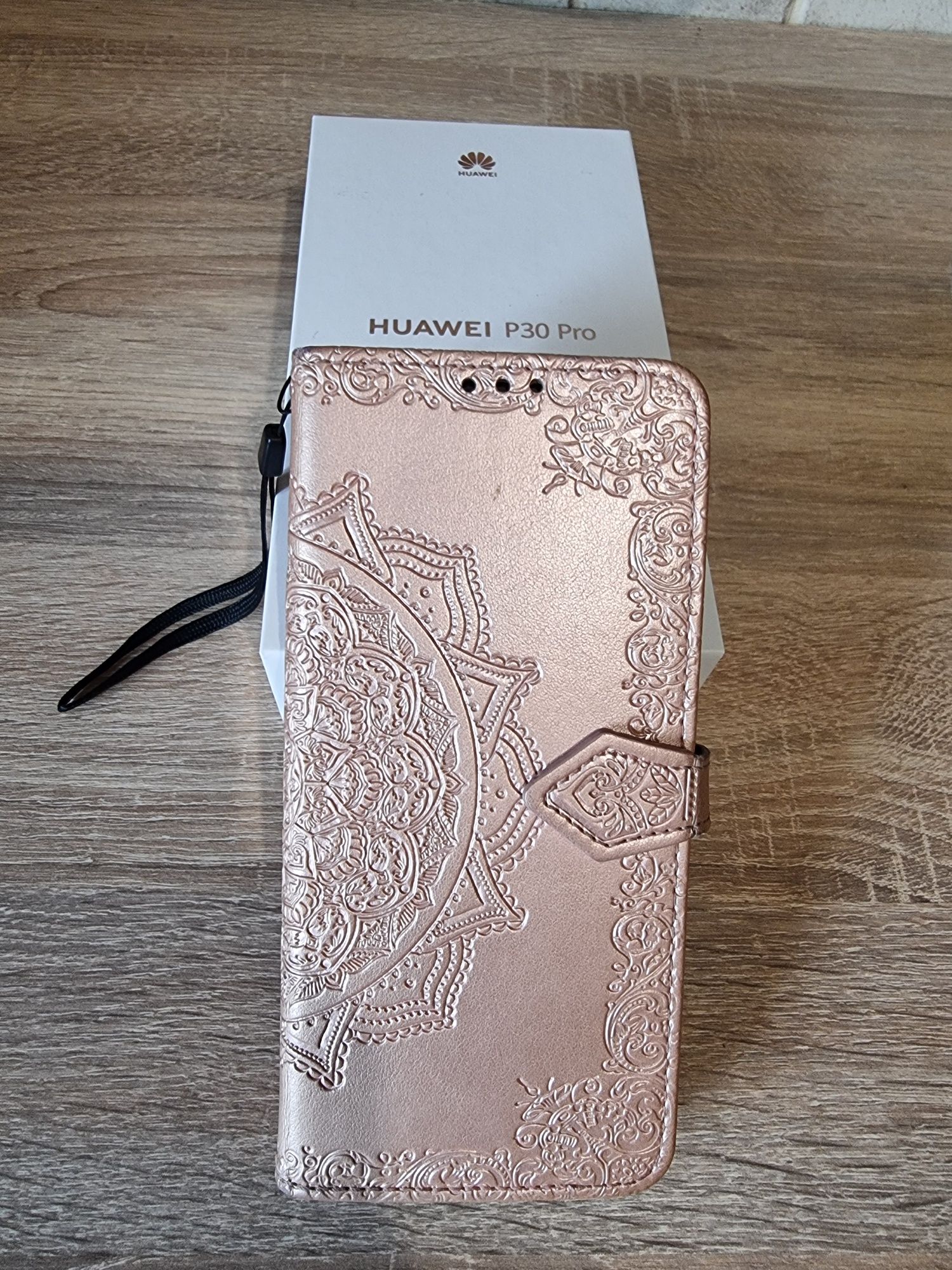 Продам HUAWEI P30 Pro Aurora