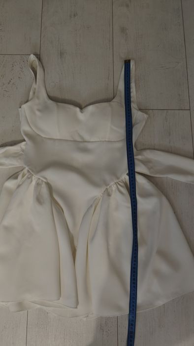 Nowa  Biała sukienka rozm s