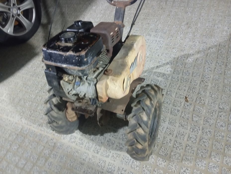 Motoenxada Mitsubishi