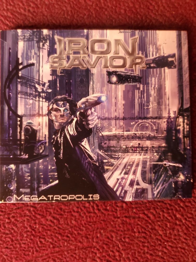 Cd Iron savior megatropolis 2007