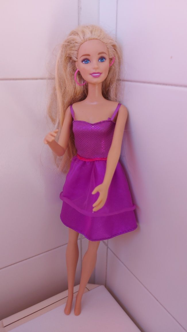 Barbie Glitz Doll