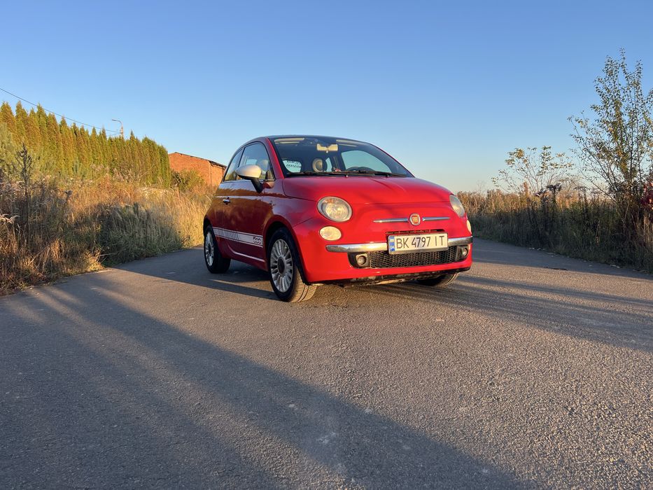 Fiat 500 машина емоція