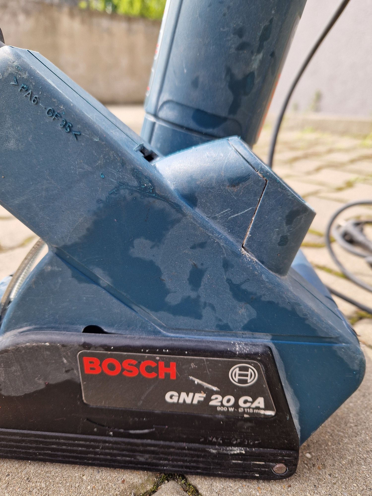 Bruzdownica Bosch GNF 20CA