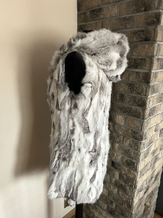 Biała szara gruba ciepła kamizelka futro z królika futro naturalne L