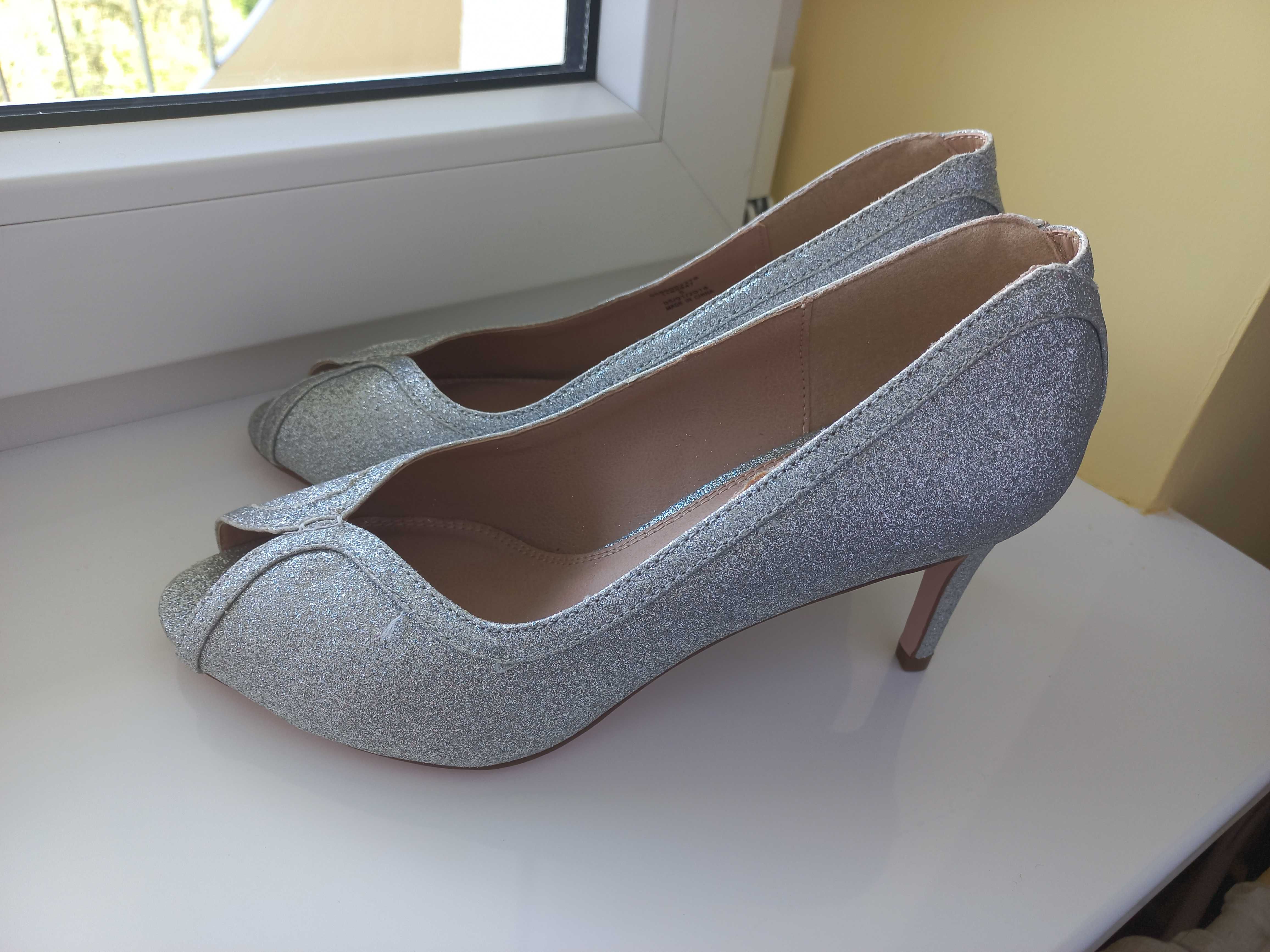 Szpilki srebrne buty na obcasie Asos 39