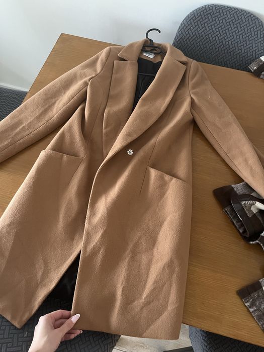 Plaszcz polskiego producenta rozmiar 38