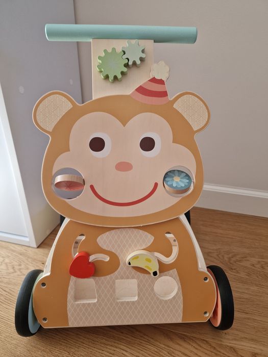 Playland pchacz do nauki chodzenia