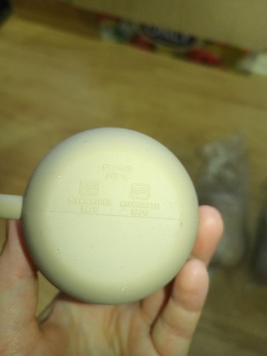 Зручна силіконова чашка котик, 250мл, утримує тепло напою довше