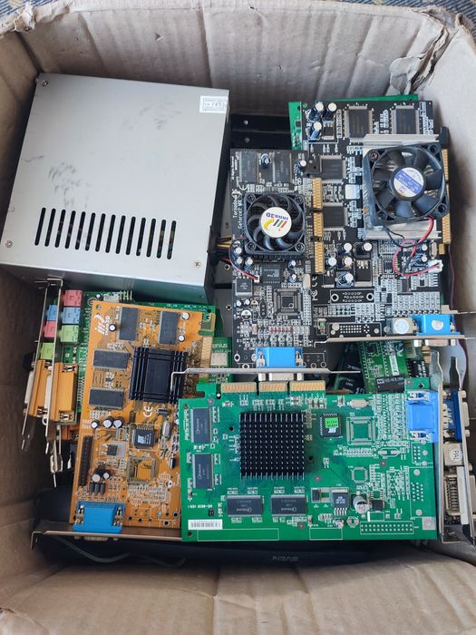 Видеокарты, блок питания,звуковые карты