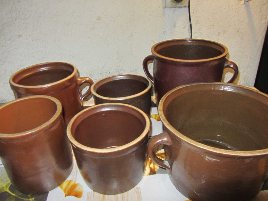 Dzbanki ceramiczne do kiszenia duże i małe