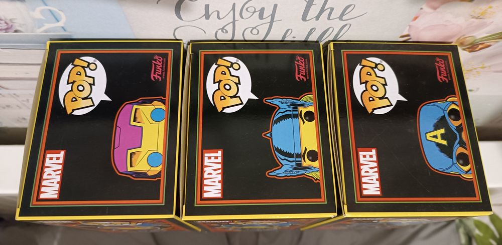 Figurki funko pop Blacklight