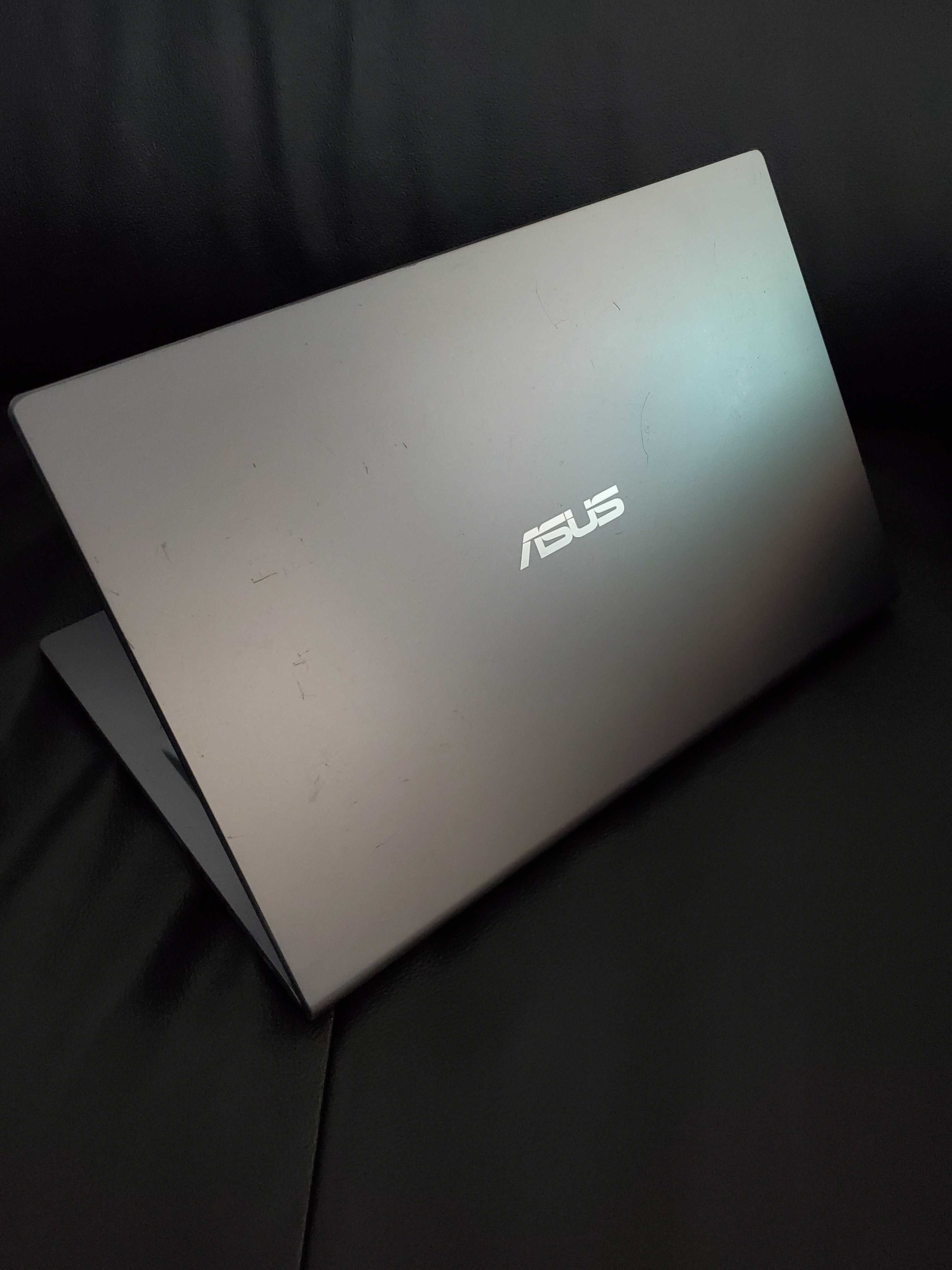 Laptop Asus X515J Intel Core i3 RAM 4 GB dysk 250GB
