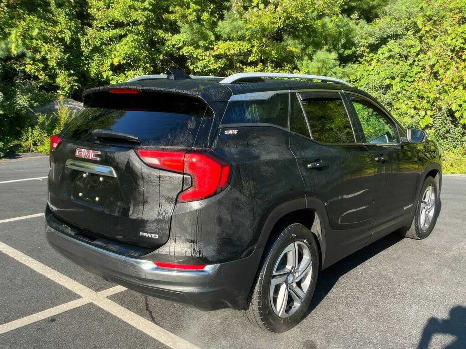 GMC Terrain SLT      2020
