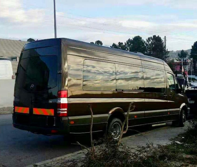 Mini bus mercedes 19 lugares