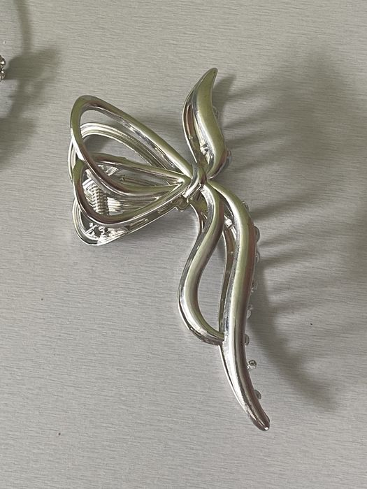 Srebrna opaska i spinka do włosów