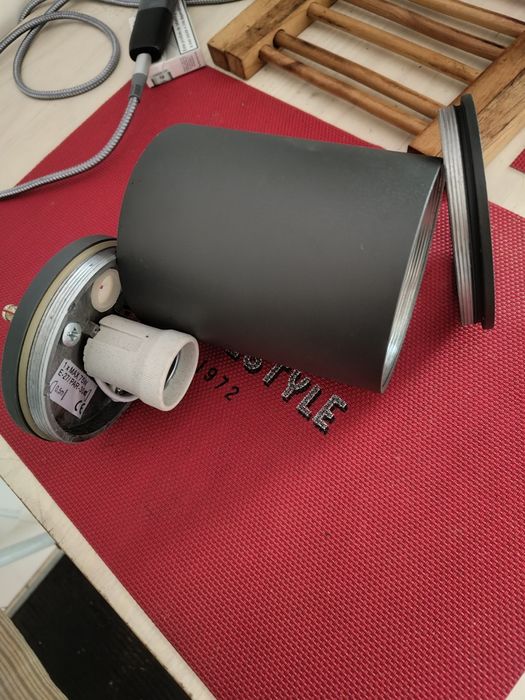 Excelente negócio! 2 Plafons ( Apliques para exterior) como novos.