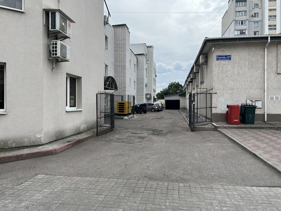 Здам гараж підземний Пушкіна 100/1