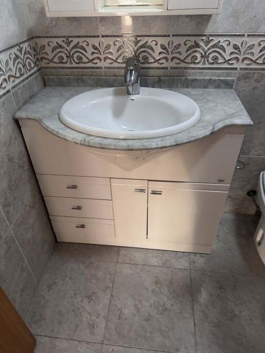 Móvel de casa de banho Roca