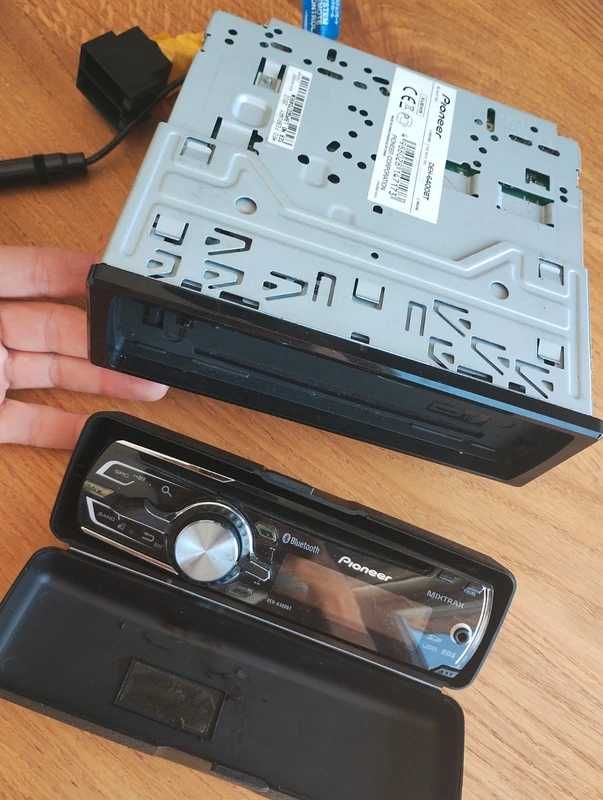 radio samochodowe Pioneer deh-6400bt