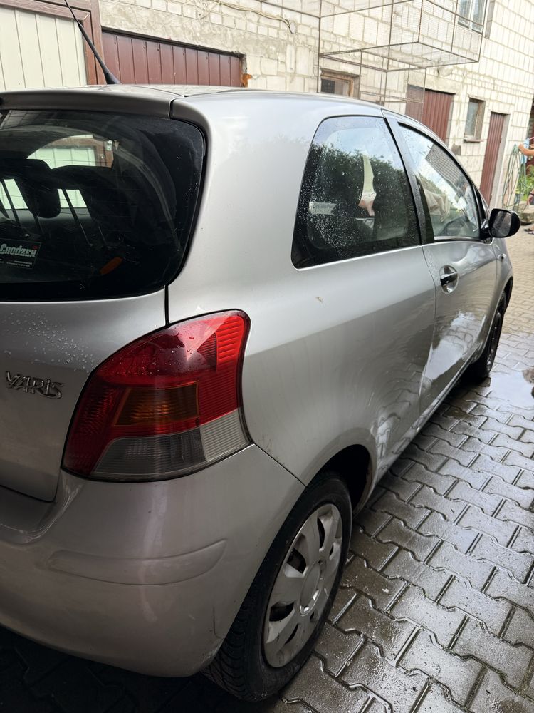Toyota Yaris II 1.33 VVT-i 101 KM