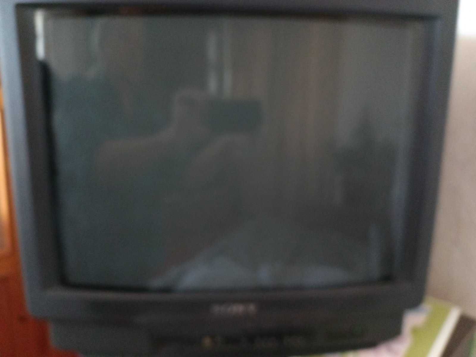 Телевизор SONY  Trinitron