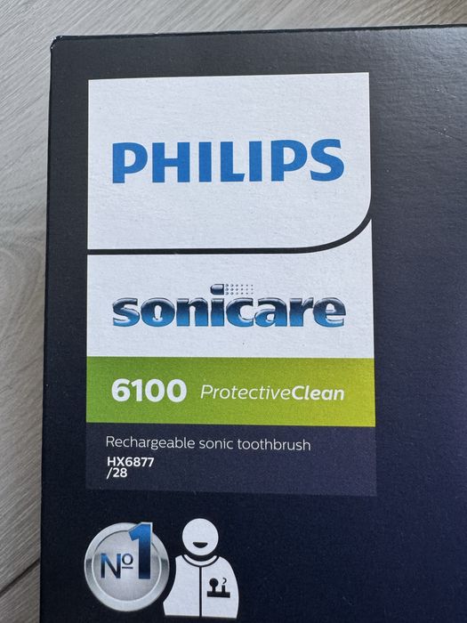 Електрична зубна щітка Philips Sonicare ProtectiveClean 6100 HX6877/28