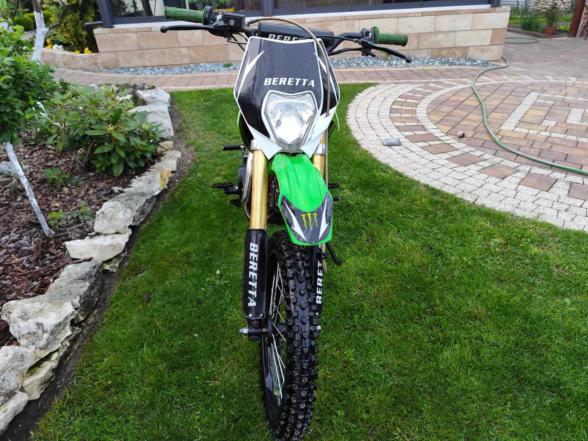 Cross Beretta 125cc