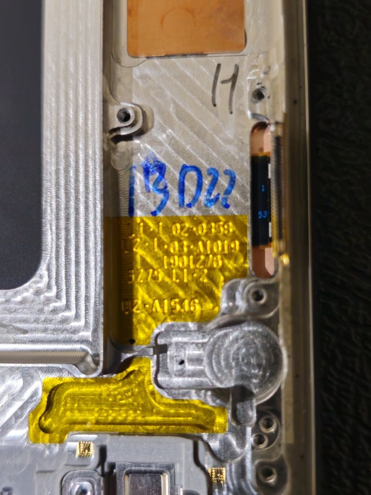 Display original samsung galaxy s10e