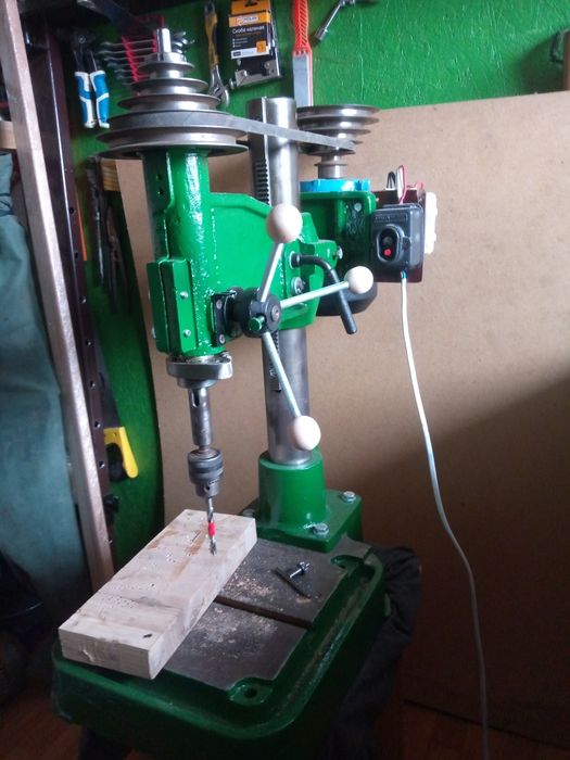 Продам сверлільний станок